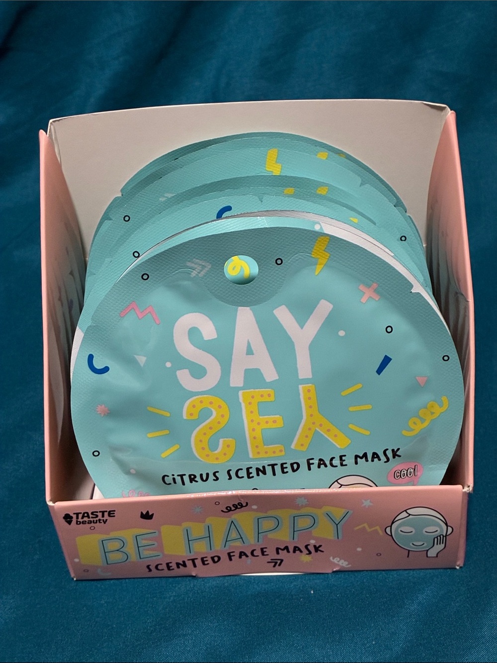 10 Be Happy Citrus Scented Face Masks